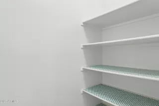 Photo #6: 6805220 Listing 