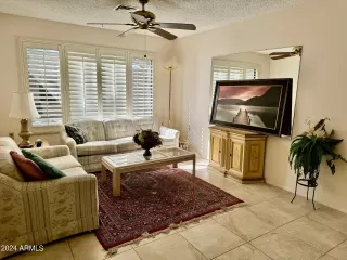 Photo #3: 6805356 Listing 
