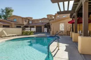 Photo #4: 6805473 Listing 