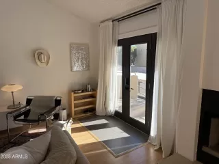 Photo #6: 6805477 Listing