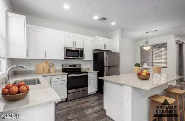 MLS: 6805478 Condo For Sale