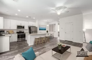 Photo #2: 6805478 Listing