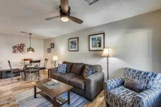 Photo #3: 6805582 Listing 