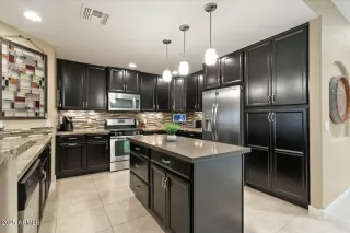 Photo #4: 6805701 Listing 