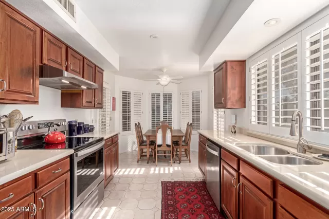 MLS: 6805717 Condo For Sale