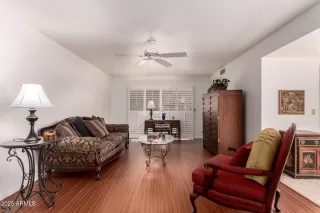 Photo #5: 6805717 Listing 