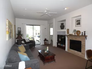 Photo #5: 6805723 Listing