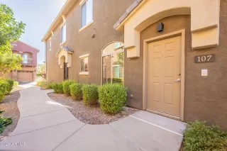 Photo #4: 6805874 Listing