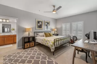 Photo #4: 6805897 Listing