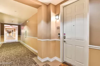 Photo #6: 6806074 Listing