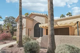 Photo #2: 6806276 Listing 