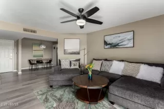 Photo #2: 6806479 Listing