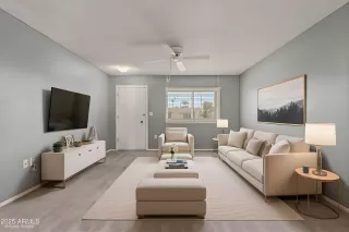 Photo #4: 6806555 Listing