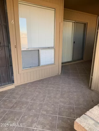 Photo #2: 6806989 Listing