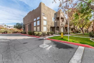 Photo #2: 6807139 Listing 