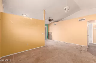 Photo #4: 6807292 Listing 