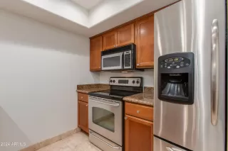 Photo #3: 6807642 Listing 