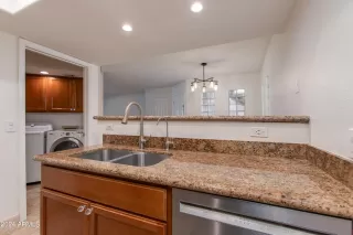 Photo #4: 6807642 Listing 