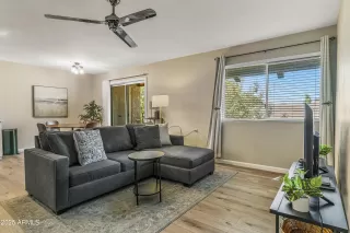 Photo #2: 6807678 Listing