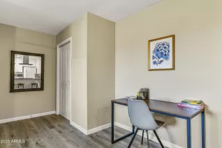 Photo #3: 6807678 Listing