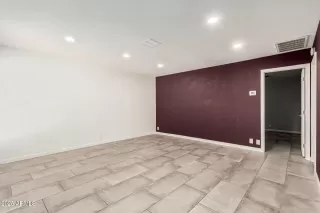 Photo #4: 6807739 Listing 