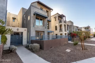 Photo #3: 6807774 Listing