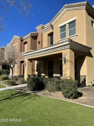 More Details about MLS # 6807834 : 312 W HERRO LANE
