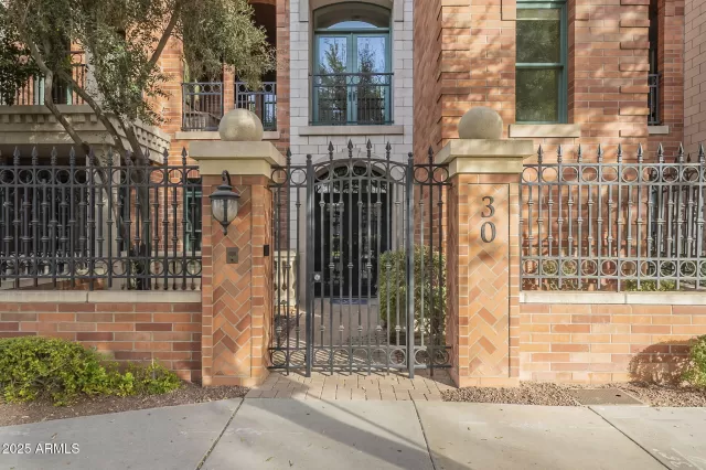 MLS: 6807850 Condo For Sale