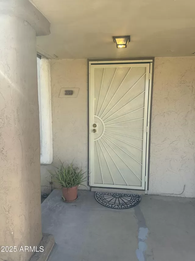 MLS: 6808089 Condo For Sale