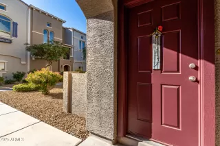 Photo #2: 6808152 Listing 