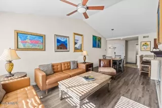 Photo #1: 6808202 Listing