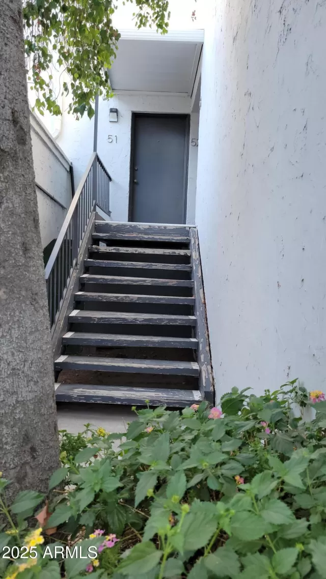 MLS: 6808231 Condo For Sale