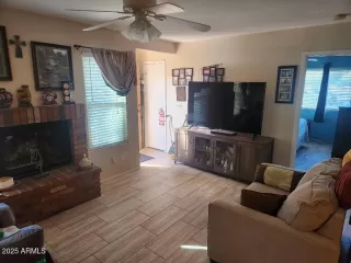 Photo #3: 6808832 Listing 