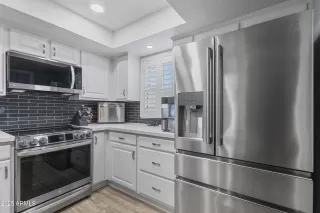 Photo #1: 6808883 Listing