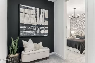 Photo #6: 6808942 Listing 