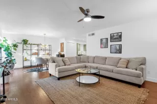 Photo #3: 6809188 Listing