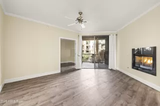 Photo #5: 6809307 Listing 