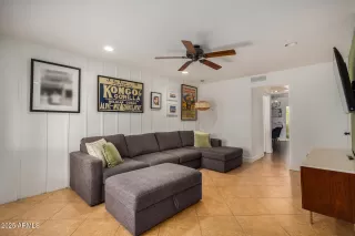 Photo #2: 6809465 Listing 