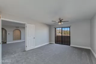 Photo #5: 6809584 Listing