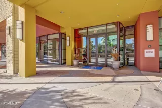 Photo #1: 6809984 Listing