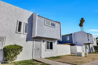 Photo #2: 6810021 Listing 