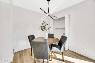 Photo #6: 6810021 Listing 