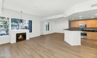 Photo #3: 6810237 Listing