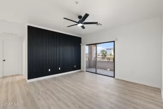 Photo #2: 6810427 Listing