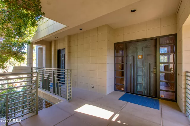 MLS: 6810430 Condo For Sale