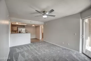 Photo #3: 6810478 Listing
