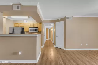 Photo #2: 6811081 Listing