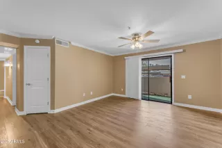 Photo #4: 6811081 Listing