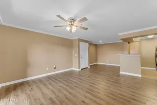 Photo #6: 6811081 Listing