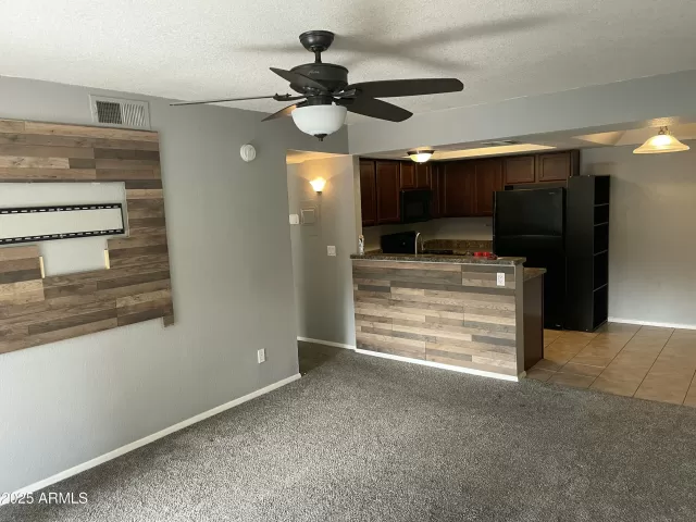 MLS: 6811084 Condo For Sale